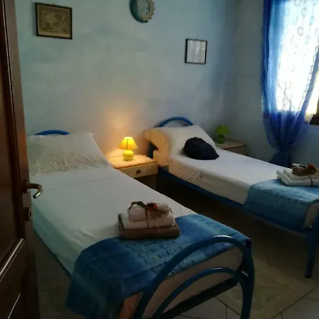Bed & Breakfast La Tzinnia Castelsardo